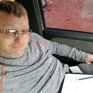 Meet your Posher, Wes